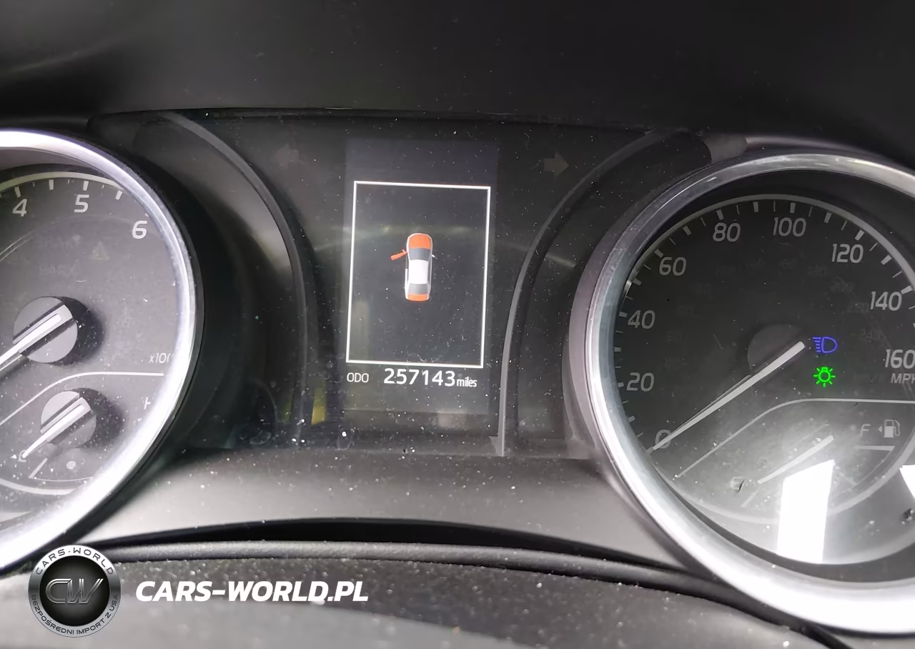 2018 Toyota Camry Se VIN:4T1B11HKXJU659758 - 7