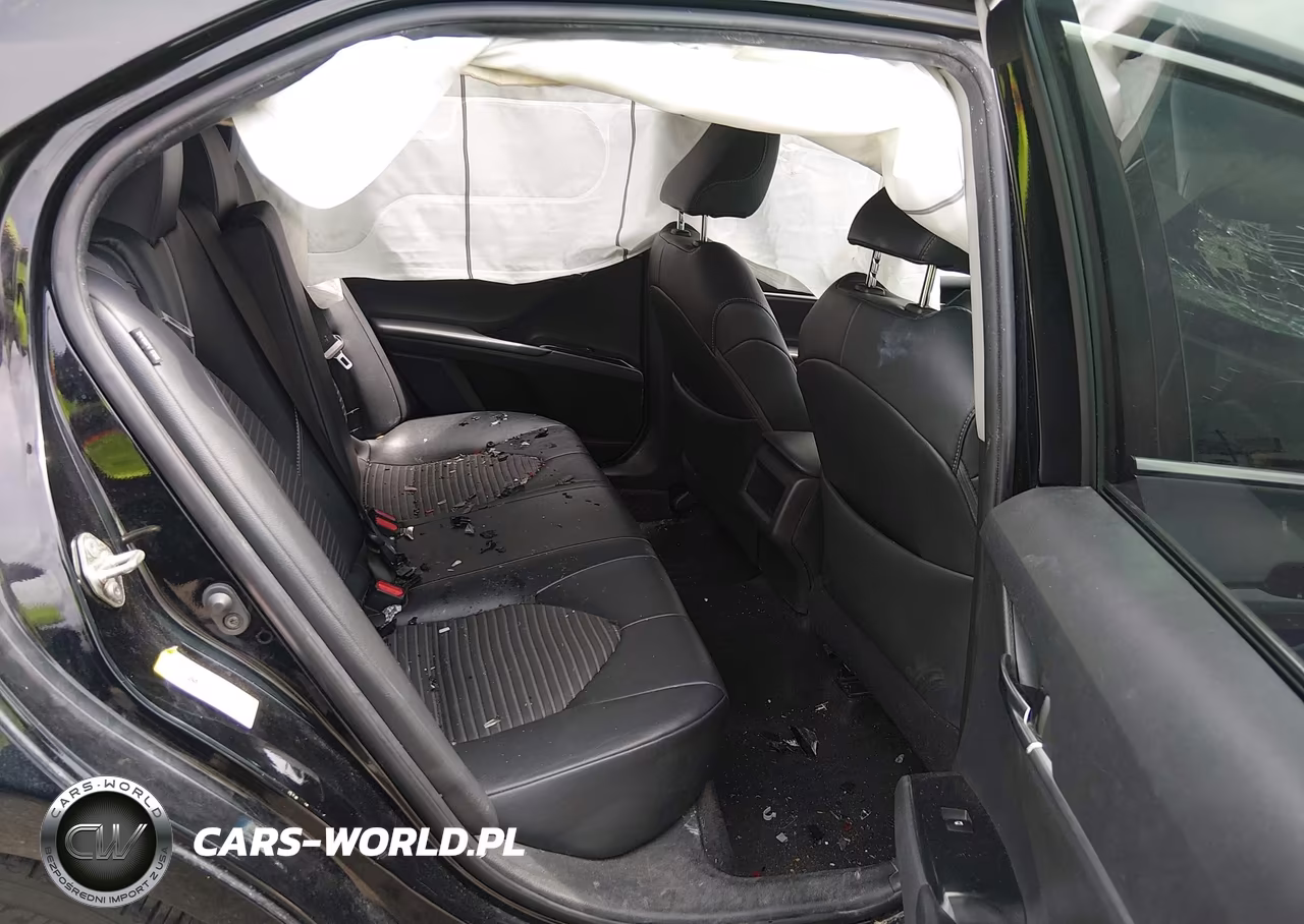 2018 Toyota Camry Se VIN:4T1B11HKXJU659758 - 8
