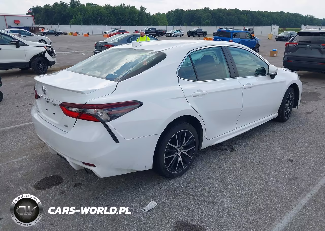 2023 Toyota Camry Se VIN:4T1G11AK2PU096181 - 4