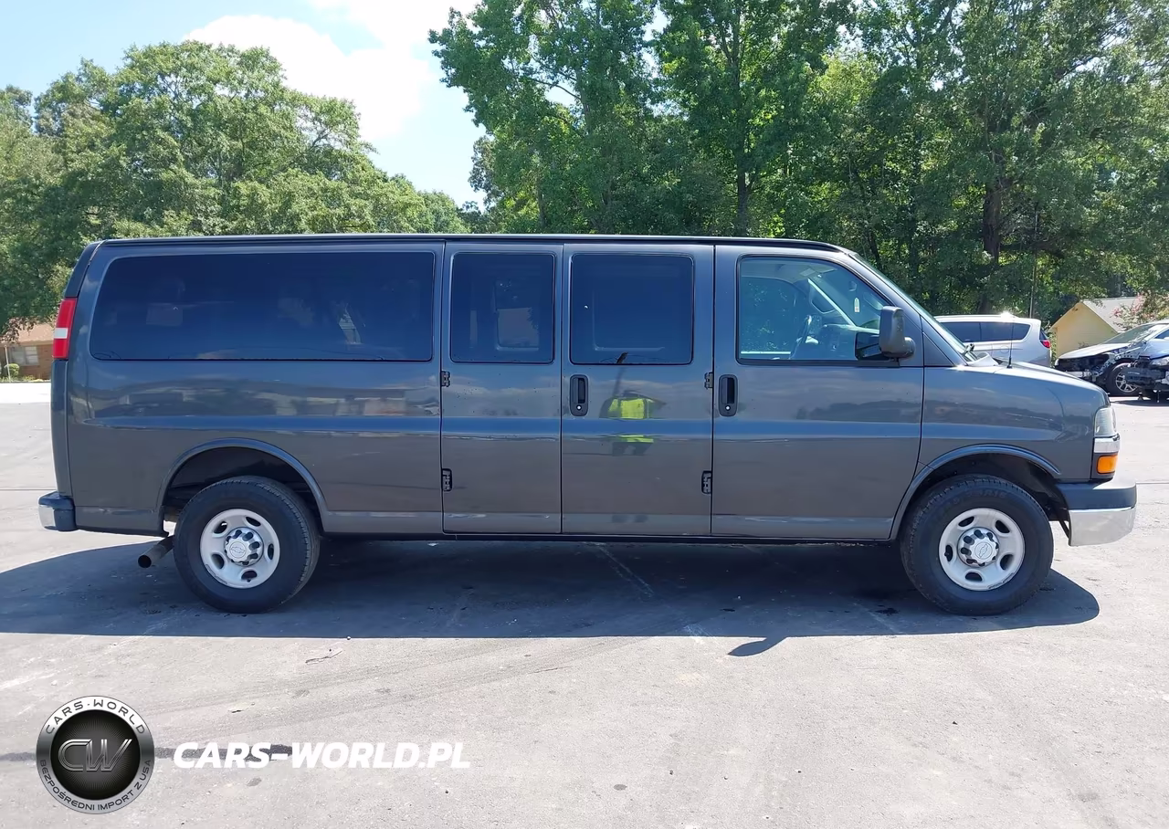 2016 Chevrolet Express 3500 Ls VIN:1GAZGNFF6G1253302 - 19