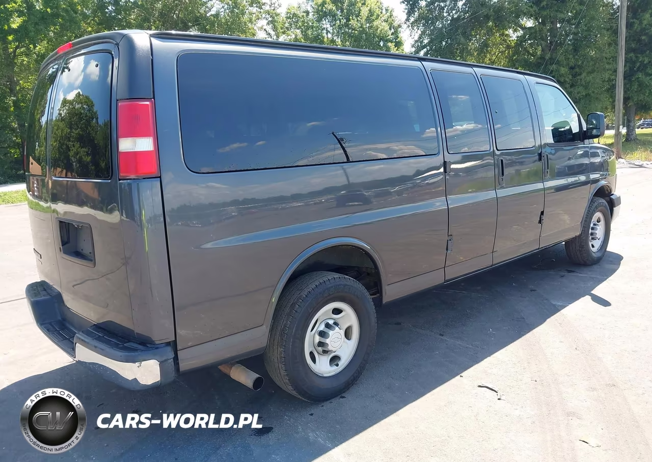 2016 Chevrolet Express 3500 Ls VIN:1GAZGNFF6G1253302 - 4
