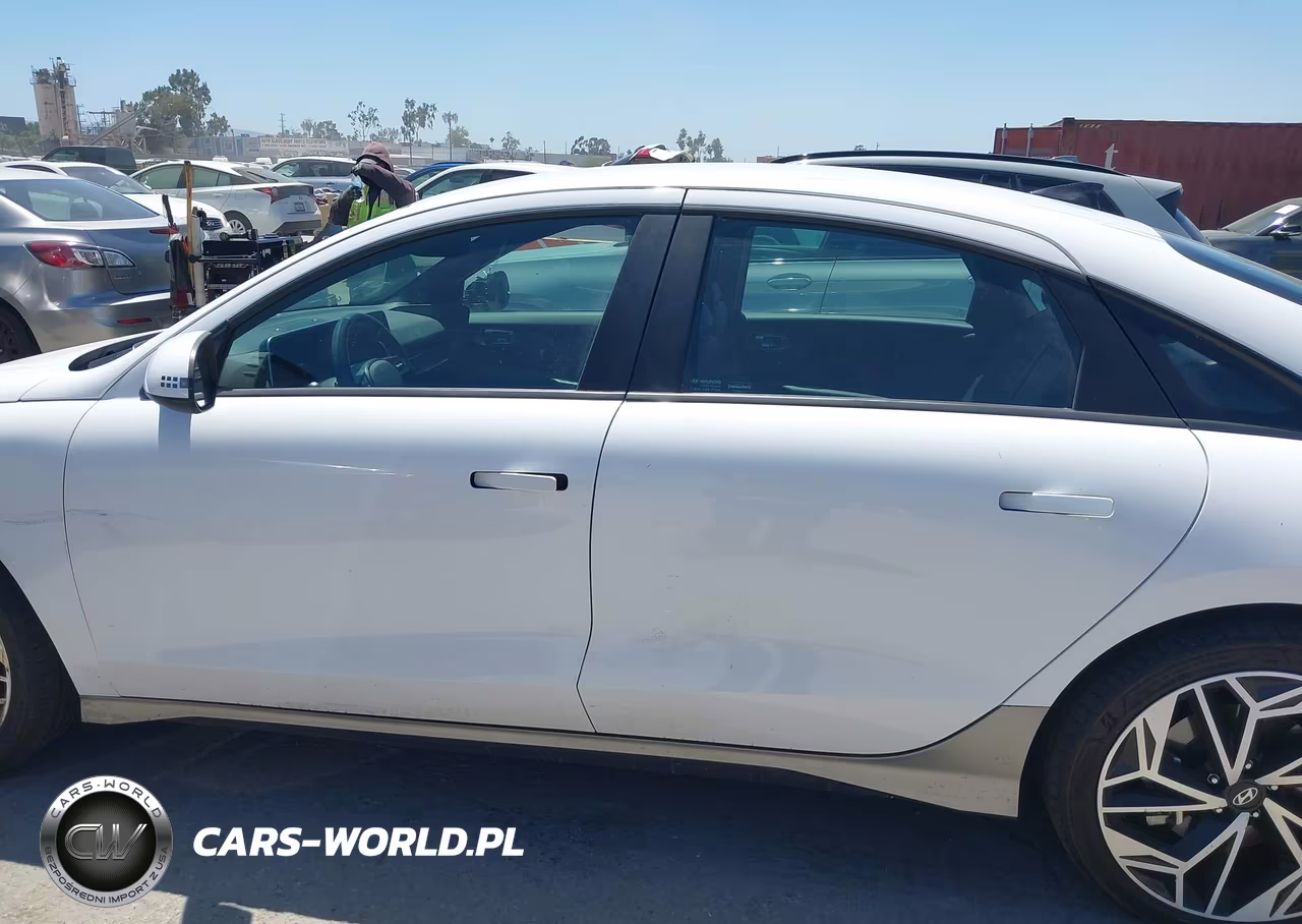 2025 Hyundai Ioniq 6 Sel VIN:KMHM34AA2SA084063 - 14