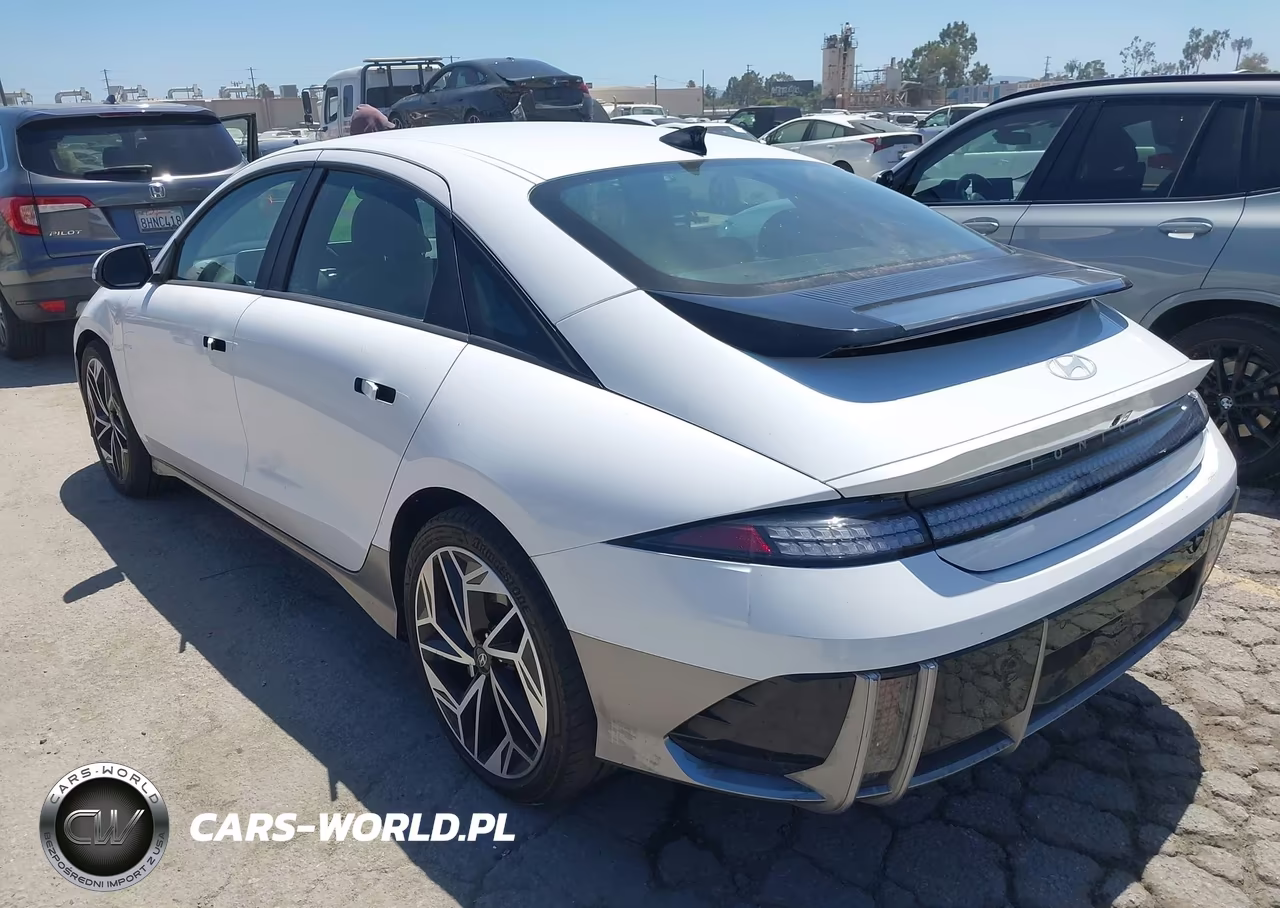 2025 Hyundai Ioniq 6 Sel VIN:KMHM34AA2SA084063 - 3