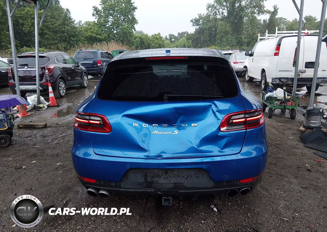 2017 Porsche Macan S VIN:WP1AB2A54HLB14290 - 16