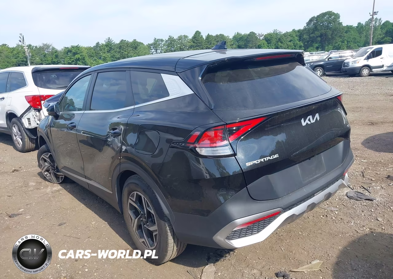 2024 Kia Sportage Lx VIN:KNDPUCDF7R7304143 - 3