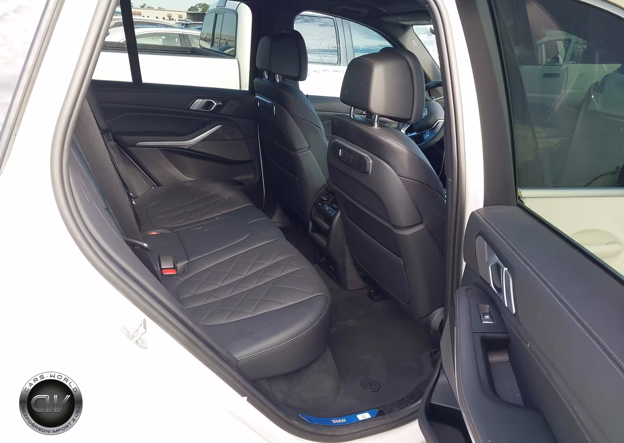 2024 BMW X5 xDrive40I VIN:5UX23EU07R9V15852 - 8