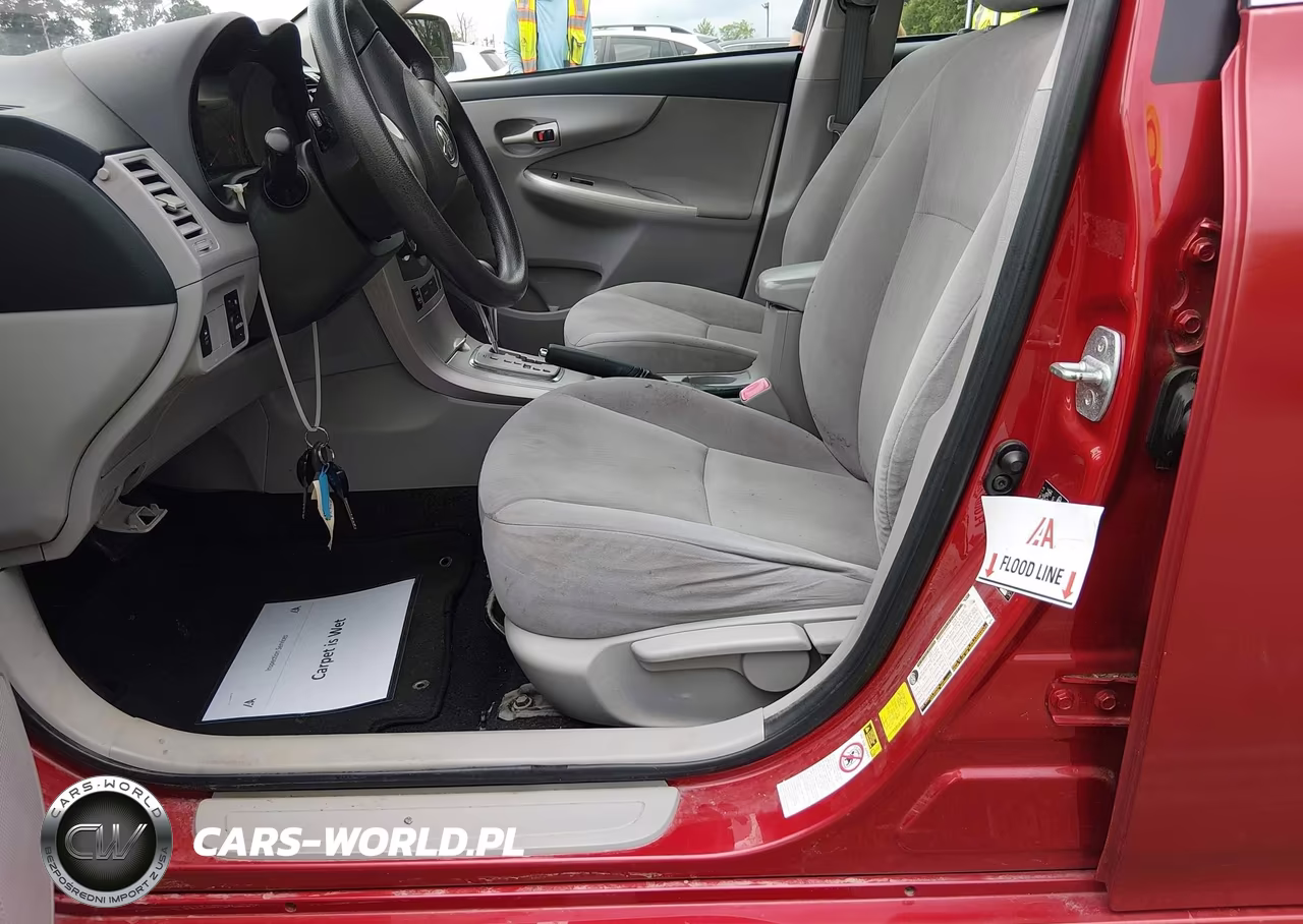 2013 Toyota Corolla Le VIN:JTDBU4EE0DJ116940 - 13