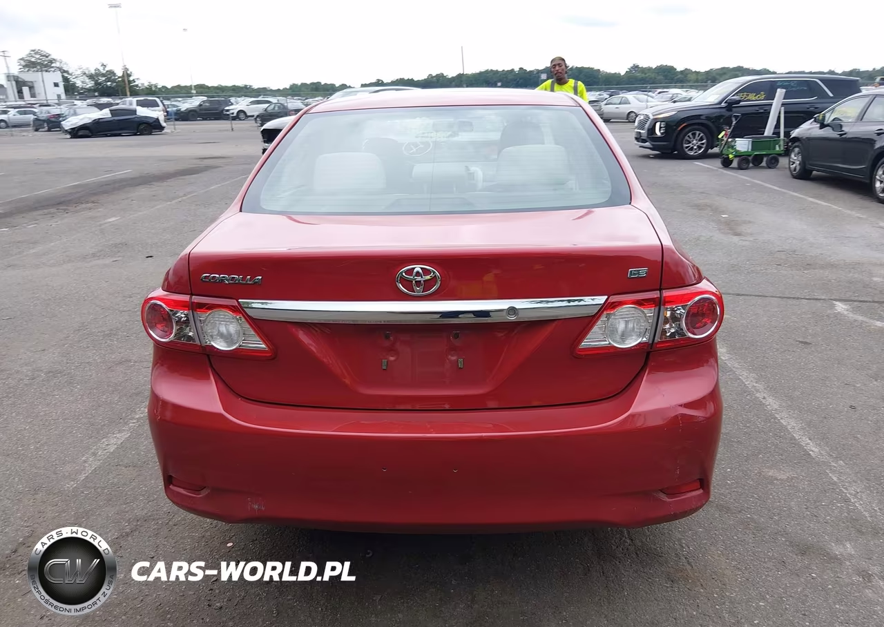 2013 Toyota Corolla Le VIN:JTDBU4EE0DJ116940 - 16