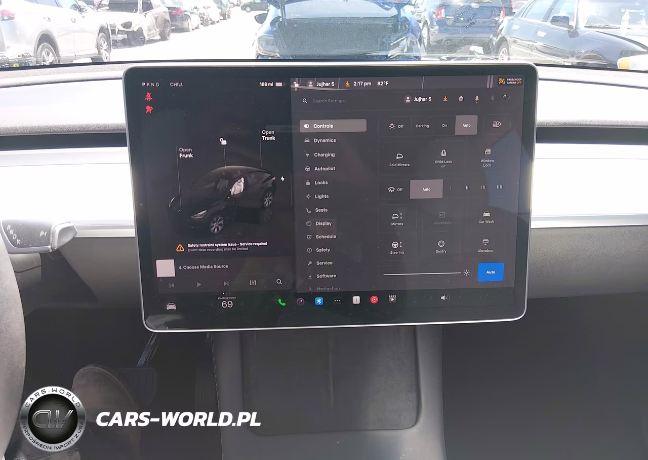 2022 Tesla Model Y Long Range Dual Motor All-Wheel Drive VIN:7SAYGDEE0NF559800 - 19