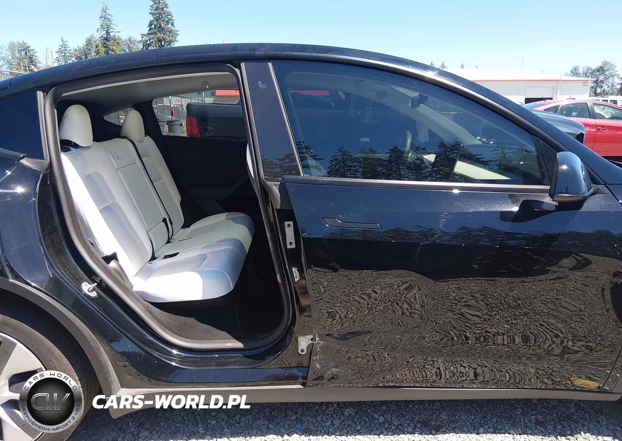 2022 Tesla Model Y Long Range Dual Motor All-Wheel Drive VIN:7SAYGDEE0NF559800 - 6