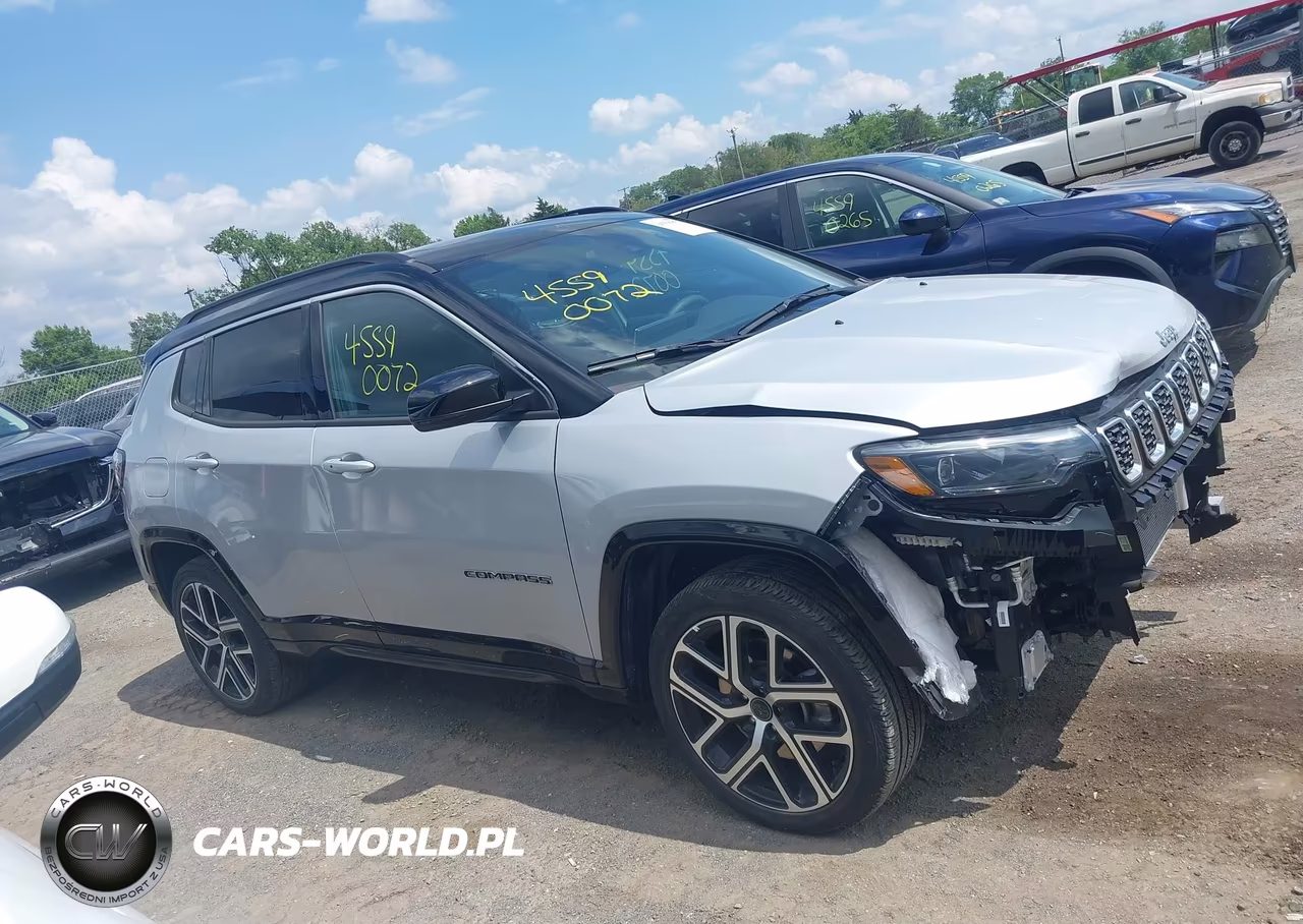 2025 Jeep Compass Limited 4X4 VIN:3C4NJDCN1ST615261 - 14