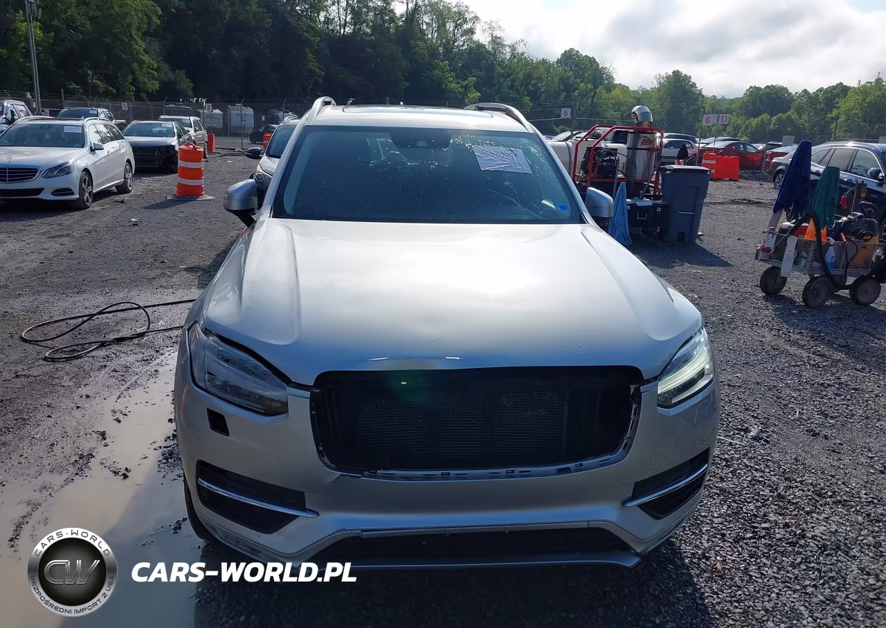 2018 Volvo Xc90 T5 Momentum VIN:YV4102CK9J1347493 - 12