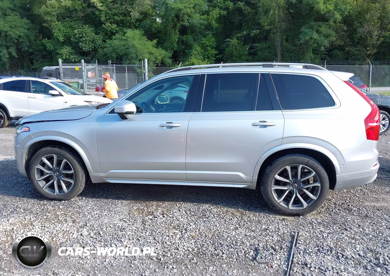 2018 Volvo Xc90 T5 Momentum VIN:YV4102CK9J1347493 - 14
