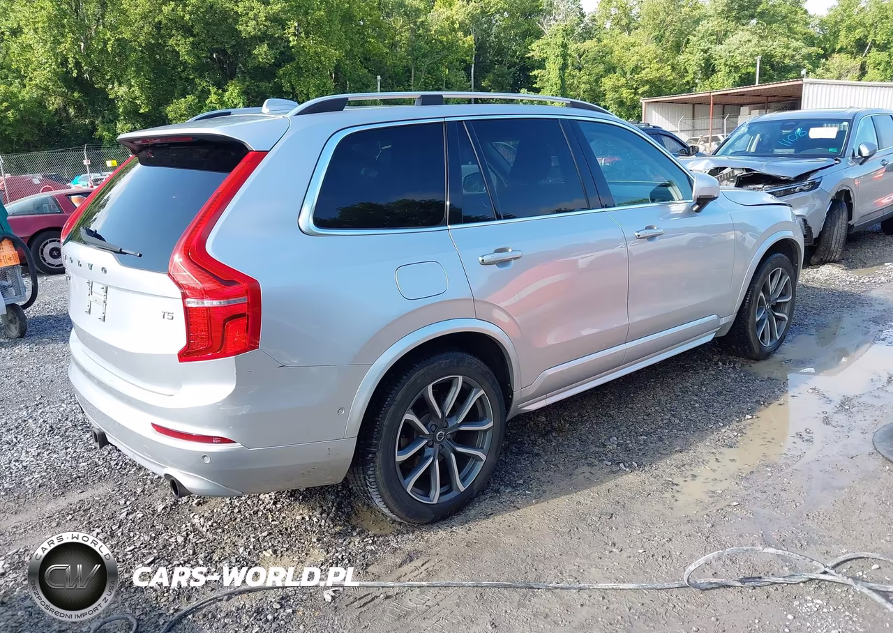 2018 Volvo Xc90 T5 Momentum VIN:YV4102CK9J1347493 - 4