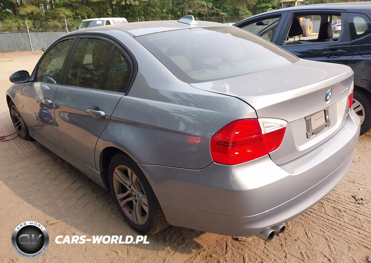 2008 BMW 328Xi VIN:WBAVC93528K037752 - 3