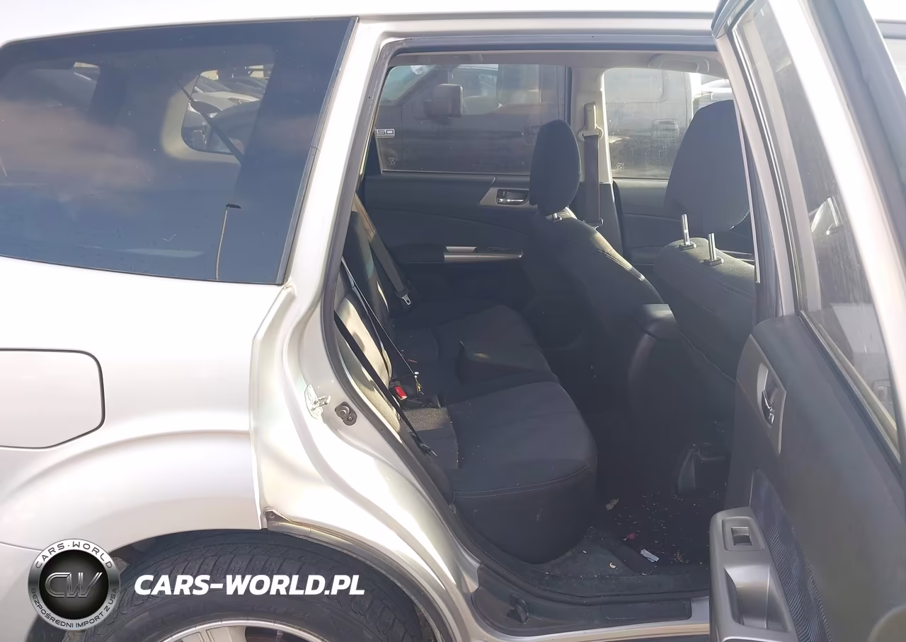 2010 Subaru Forester 2.5X Premium VIN:JF2SH6CCXAH789031 - 8