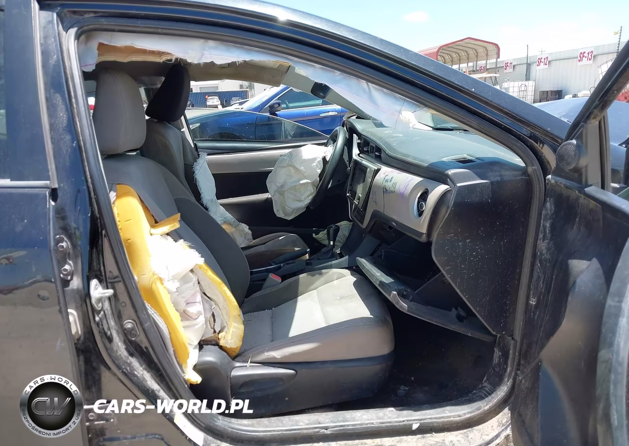 2017 Toyota Corolla Le VIN:5YFBURHE9HP669502 - 5