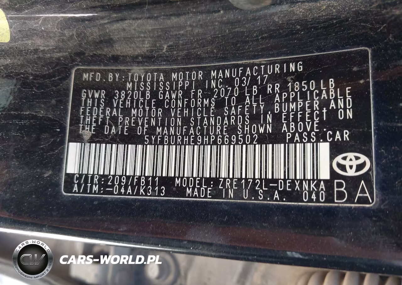 2017 Toyota Corolla Le VIN:5YFBURHE9HP669502 - 9