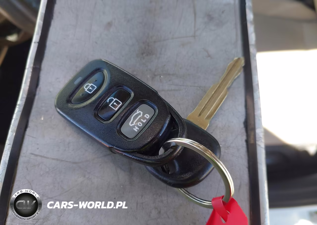 2018 Hyundai Elantra Sel VIN:5NPD84LF5JH388588 - 11