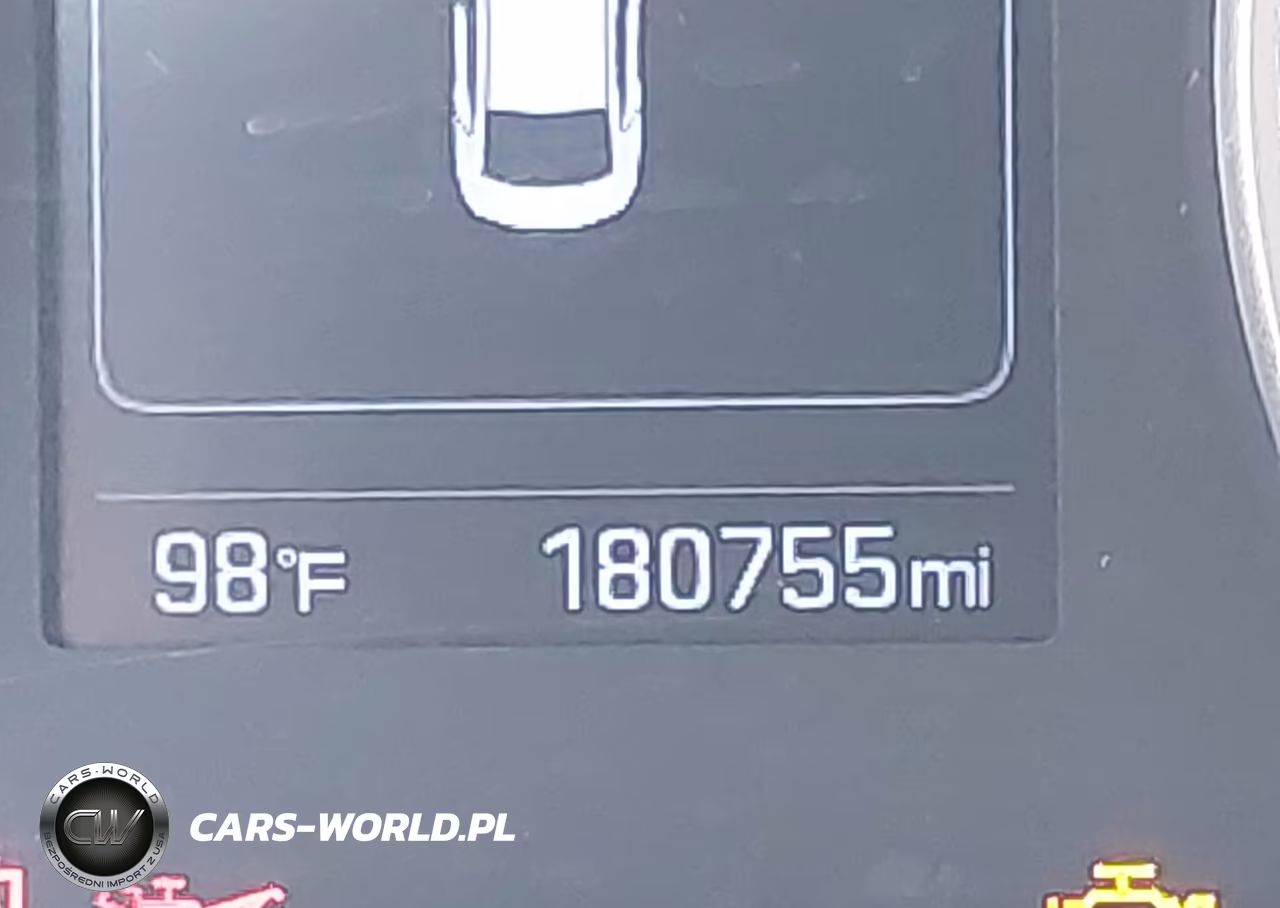 2018 Hyundai Elantra Sel VIN:5NPD84LF5JH388588 - 15
