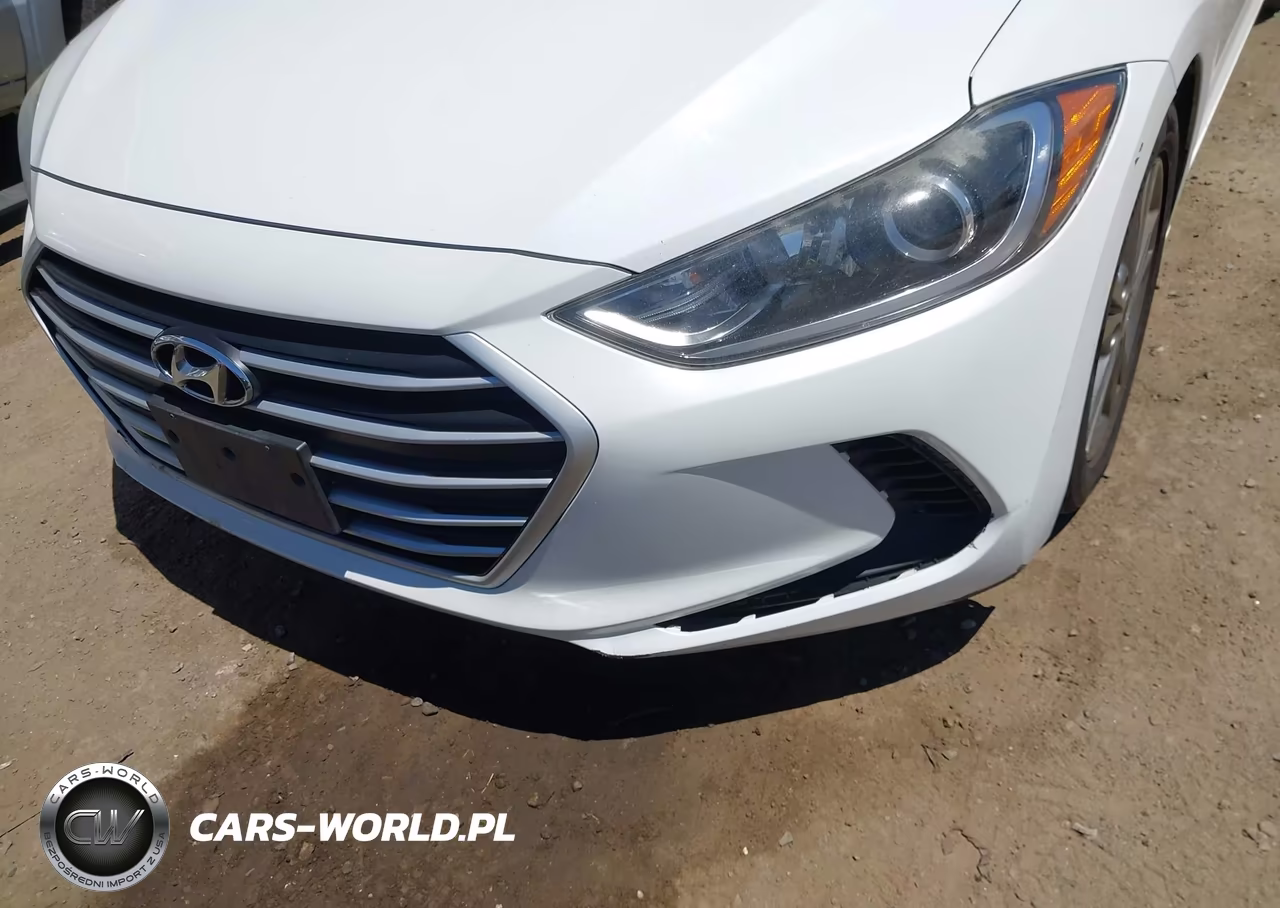 2018 Hyundai Elantra Sel VIN:5NPD84LF5JH388588 - 20