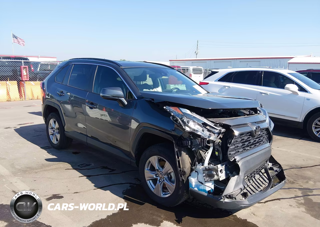 2022 Toyota Rav4 Xle – zdjęcie 1 z 16