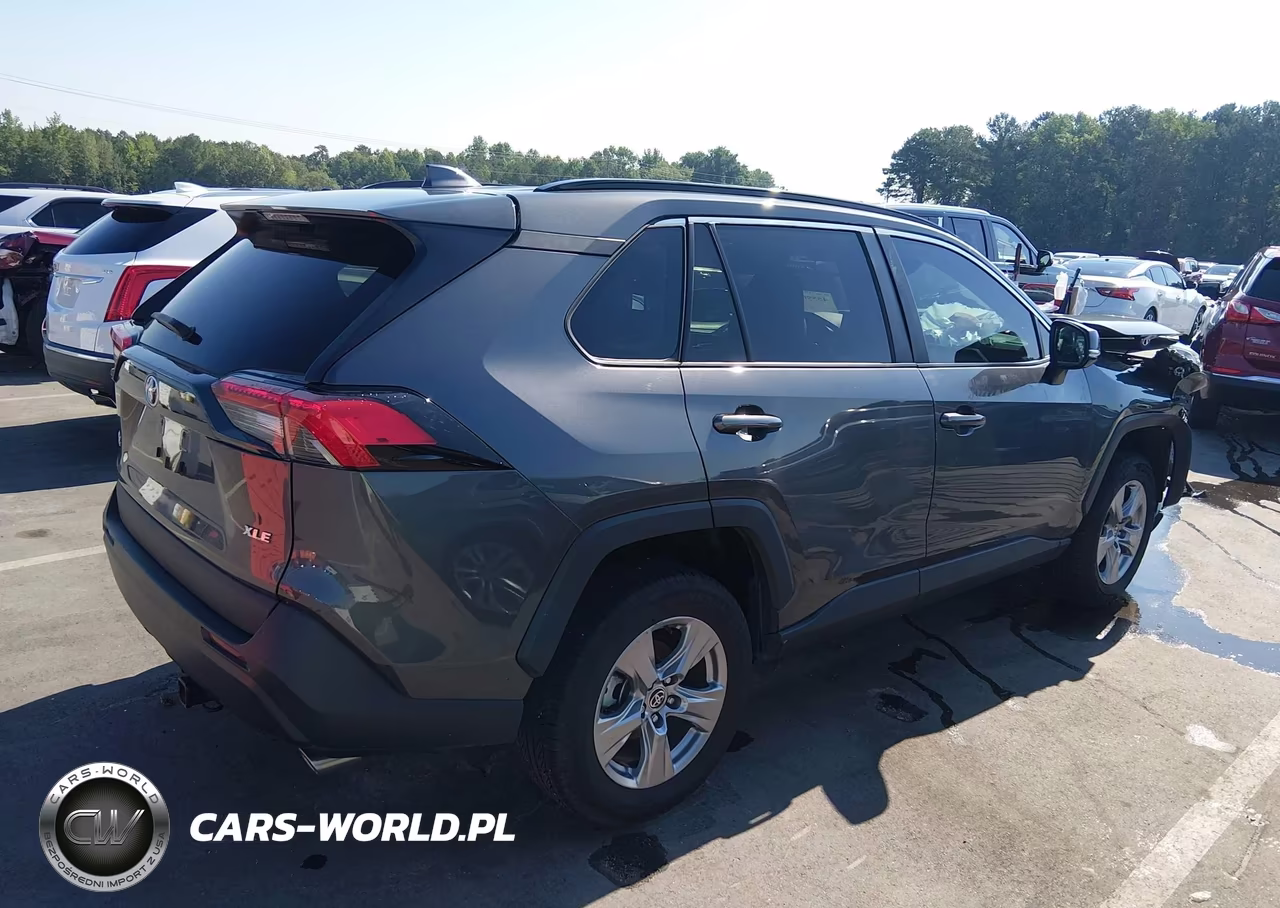 2022 Toyota Rav4 Xle VIN:2T3W1RFV9NW235403 - 4
