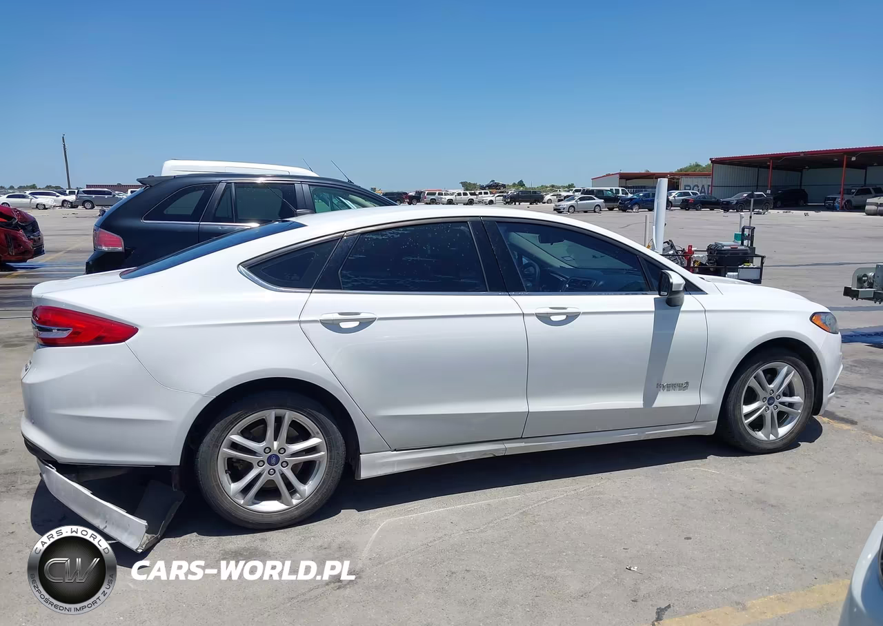 2018 Ford Fusion Hybrid Se VIN:3FA6P0LU6JR274413 - 13