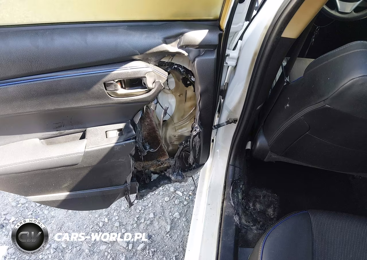 2017 Toyota Corolla Se VIN:5YFBURHEXHP736821 - 12