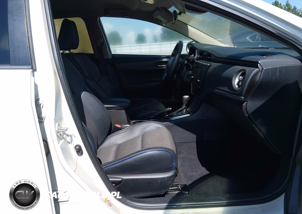 2017 Toyota Corolla Se VIN:5YFBURHEXHP736821 - 5
