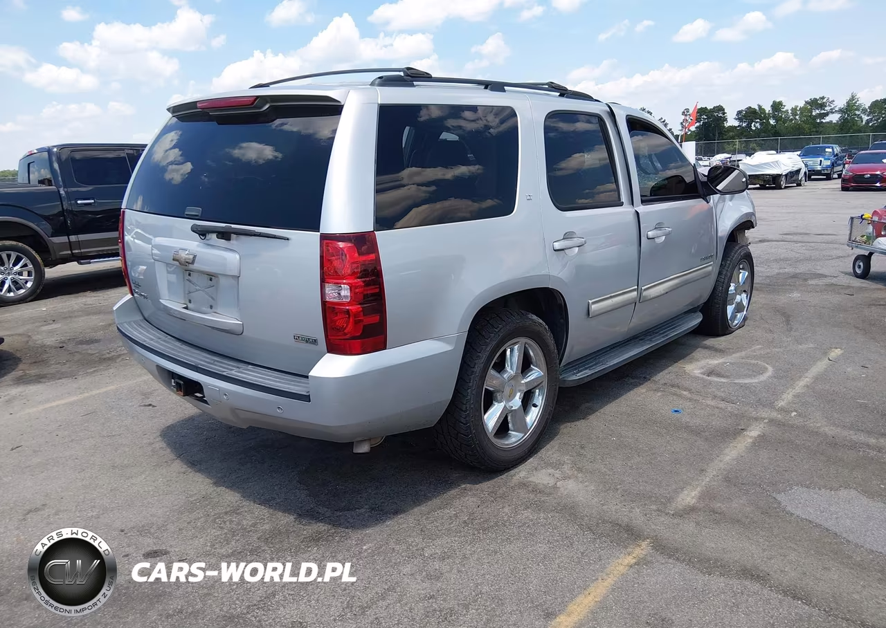 2010 Chevrolet Tahoe Lt VIN:1GNMCBE36AR129856 - 4