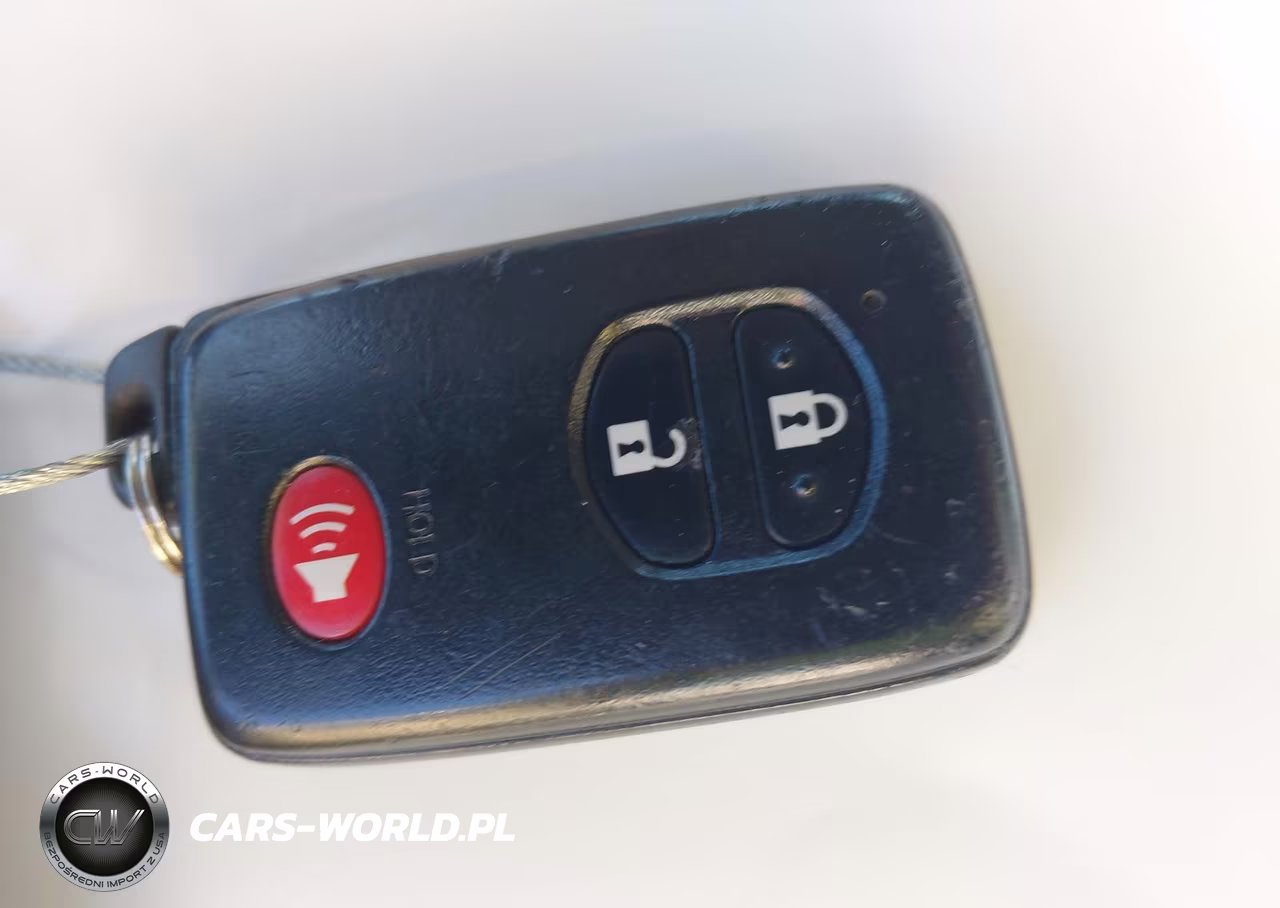 2014 Toyota Prius Two VIN:JTDKN3DU1E1759900 - 11