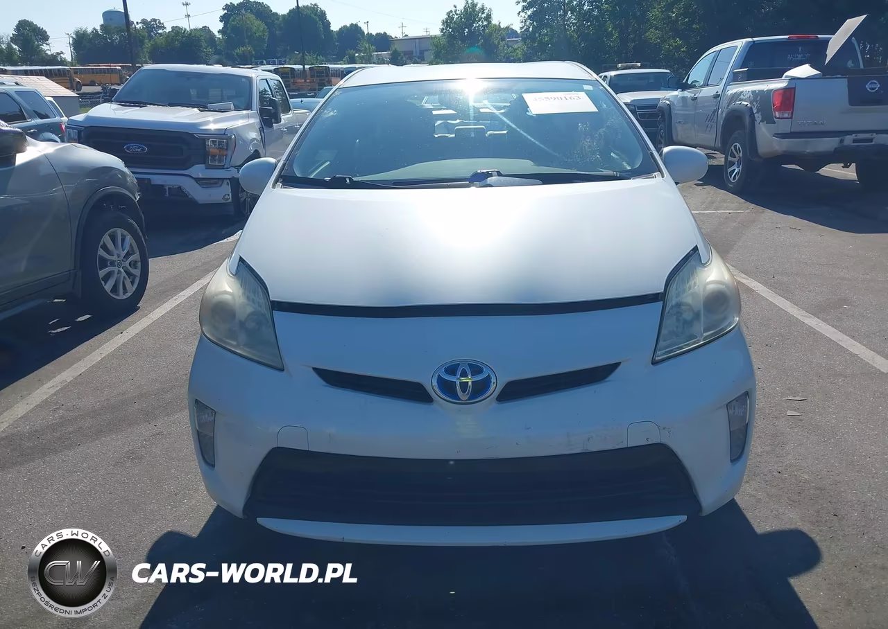 2014 Toyota Prius Two VIN:JTDKN3DU1E1759900 - 13