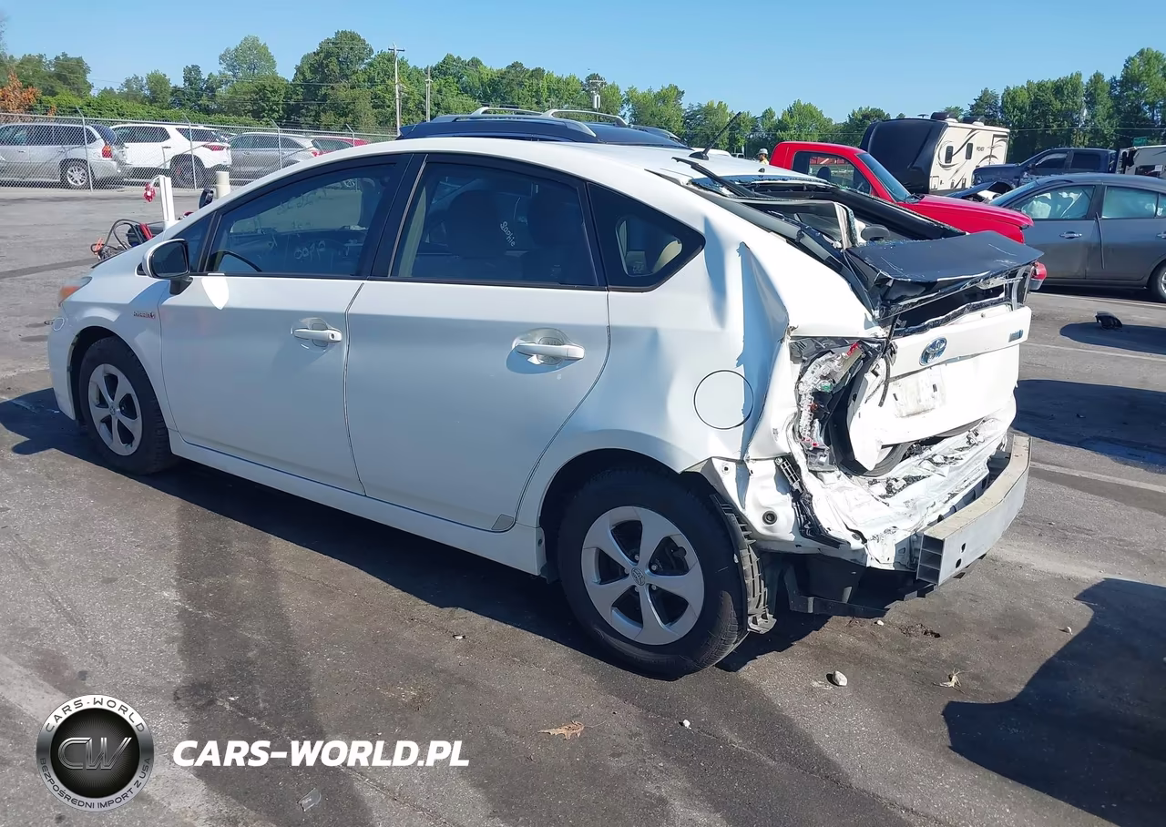 2014 Toyota Prius Two VIN:JTDKN3DU1E1759900 - 3