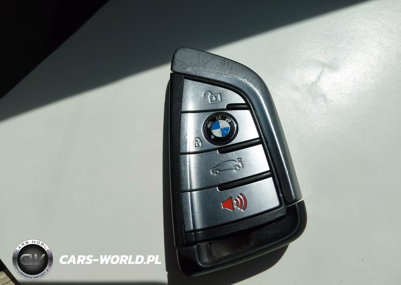 2018 BMW 530E Iperformance VIN:WBAJA9C50JB249317 - 11