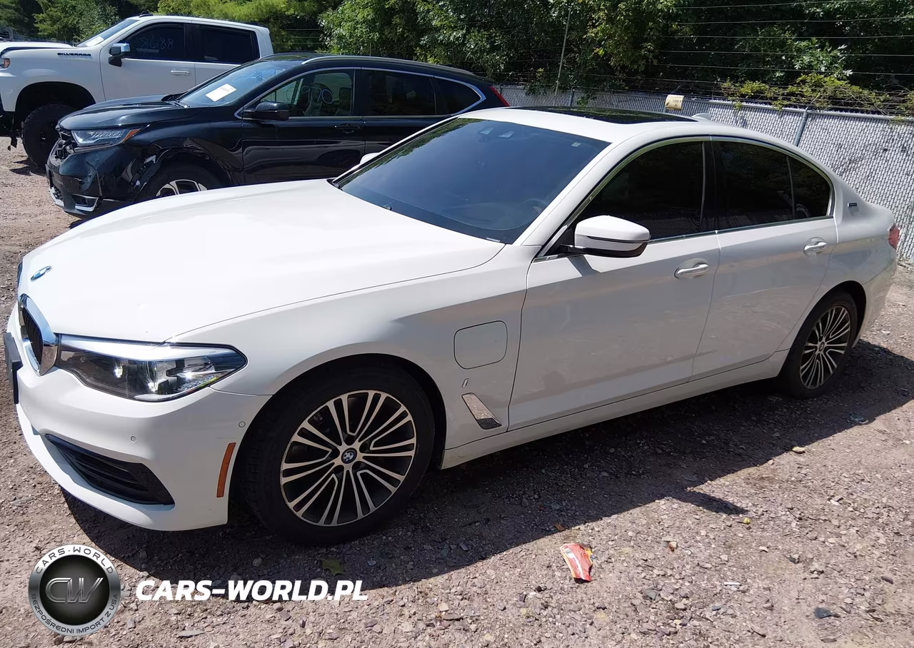 2018 BMW 530E Iperformance VIN:WBAJA9C50JB249317 - 15
