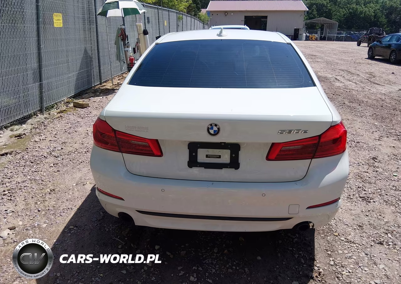 2018 BMW 530E Iperformance VIN:WBAJA9C50JB249317 - 17