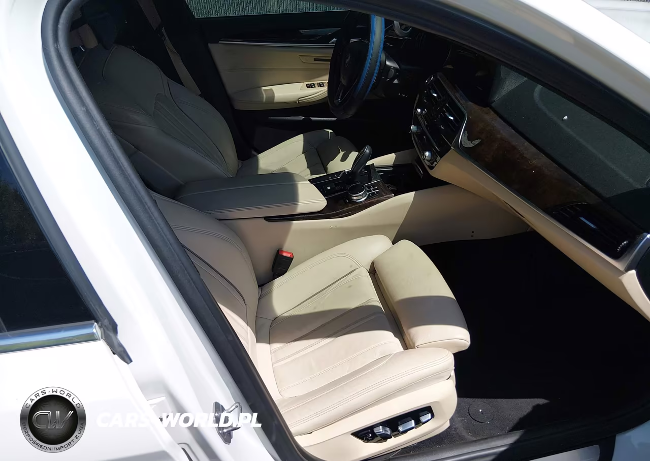 2018 BMW 530E Iperformance VIN:WBAJA9C50JB249317 - 5