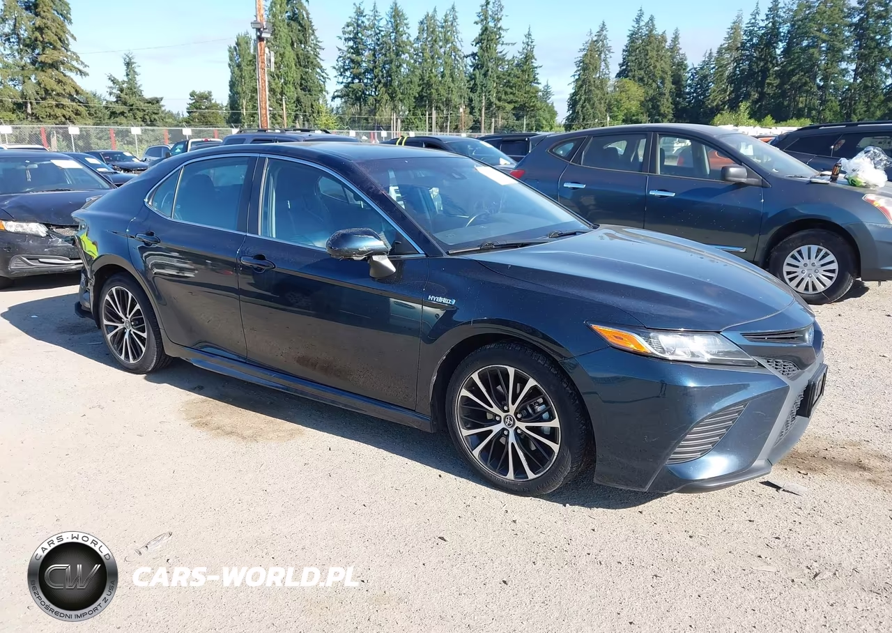2020 Toyota Camry Se Hybrid – zdjęcie 1 z 19