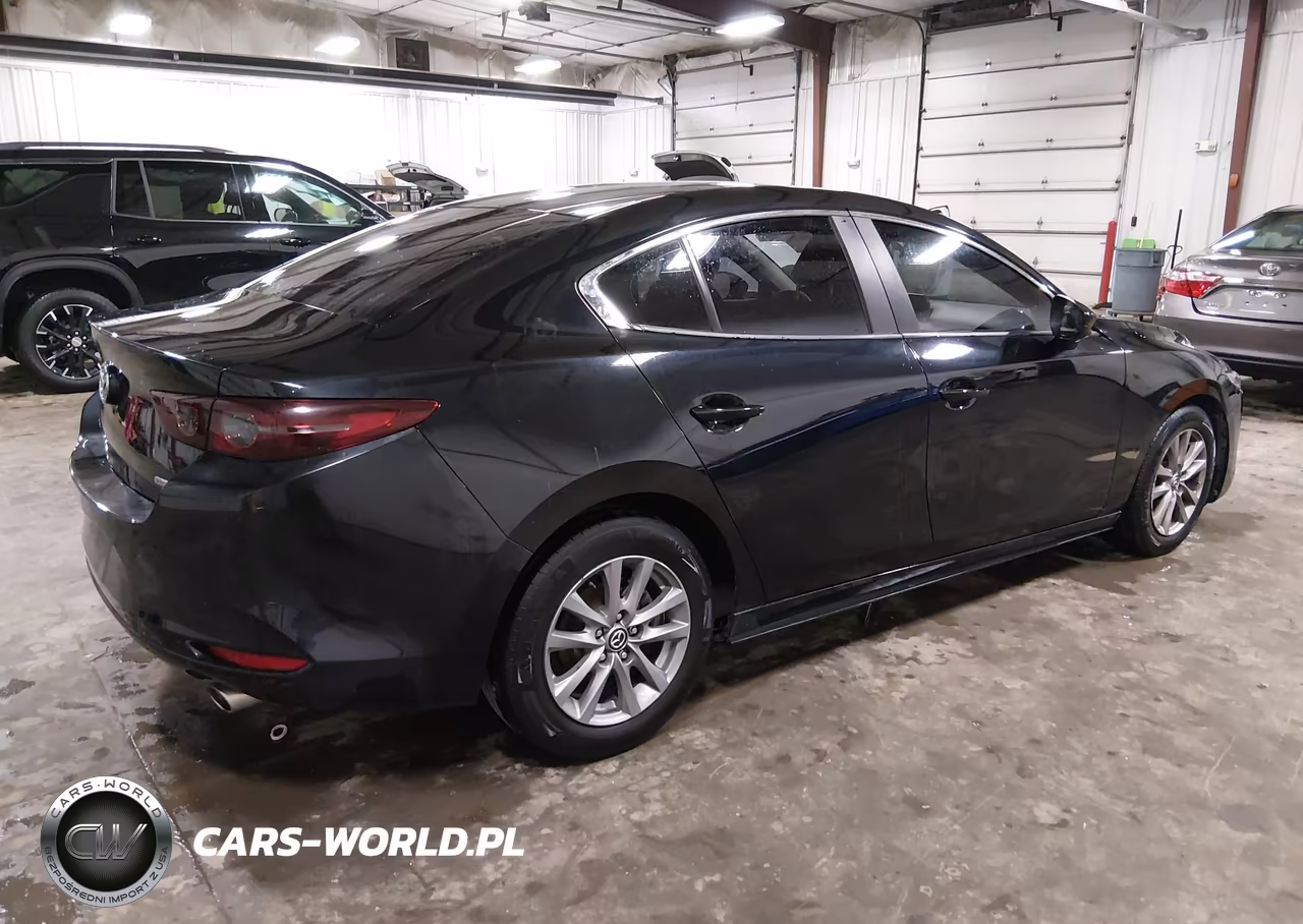 2020 Mazda Mazda3 VIN:JM1BPABL4L1163587 - 4