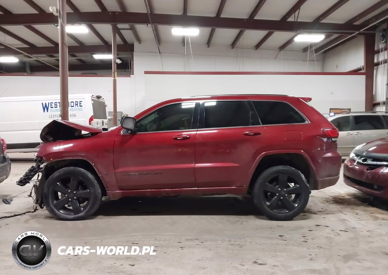 2015 Jeep Grand Cherokee Altitude VIN:1C4RJFAG1FC135207 - 13