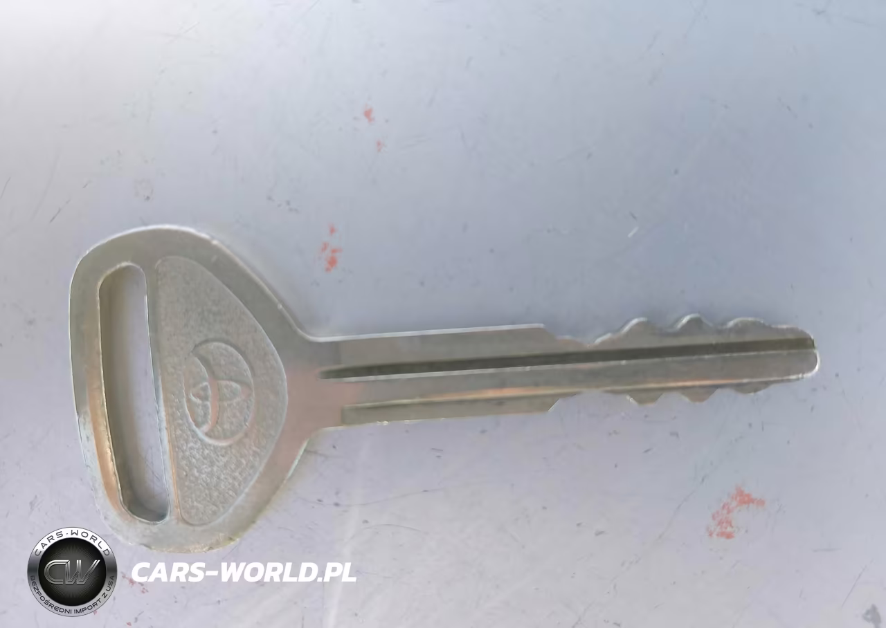 2000 Toyota Camry Ce VIN:4T1BG22K8YU761468 - 11