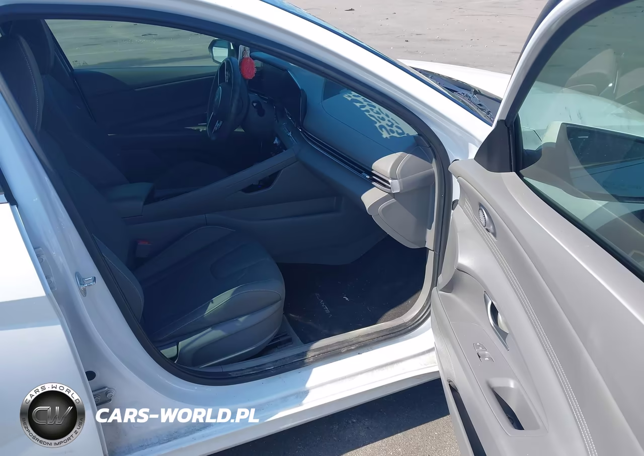 2024 Hyundai Elantra Sel VIN:KMHLS4DGXRU671036 - 5