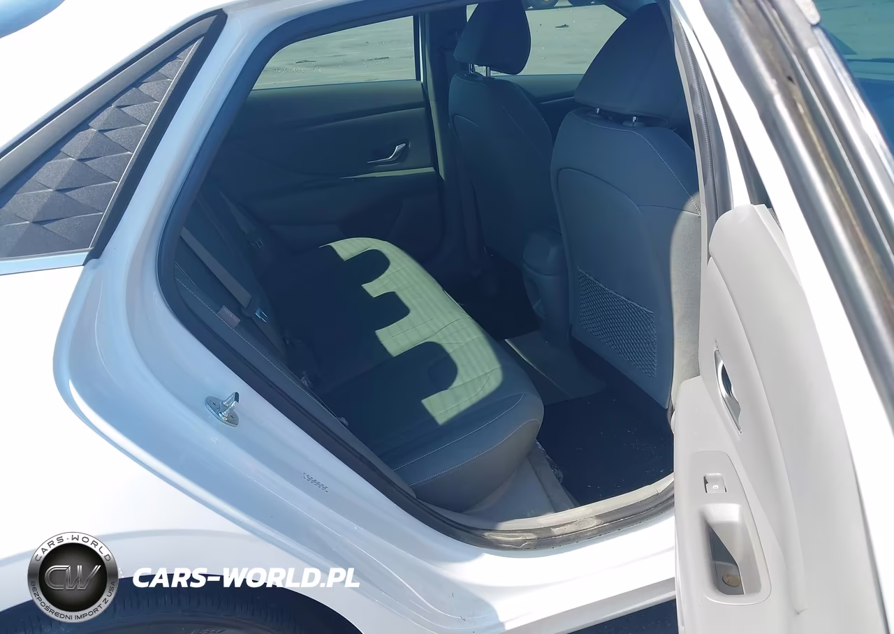 2024 Hyundai Elantra Sel VIN:KMHLS4DGXRU671036 - 8