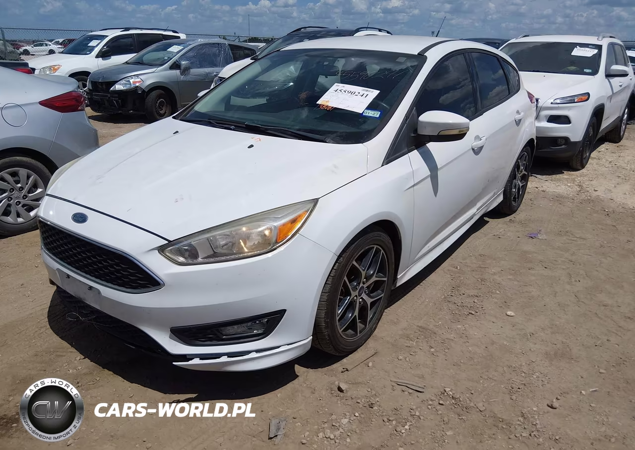 2016 Ford Focus Se VIN:1FADP3K23GL372296 - 2
