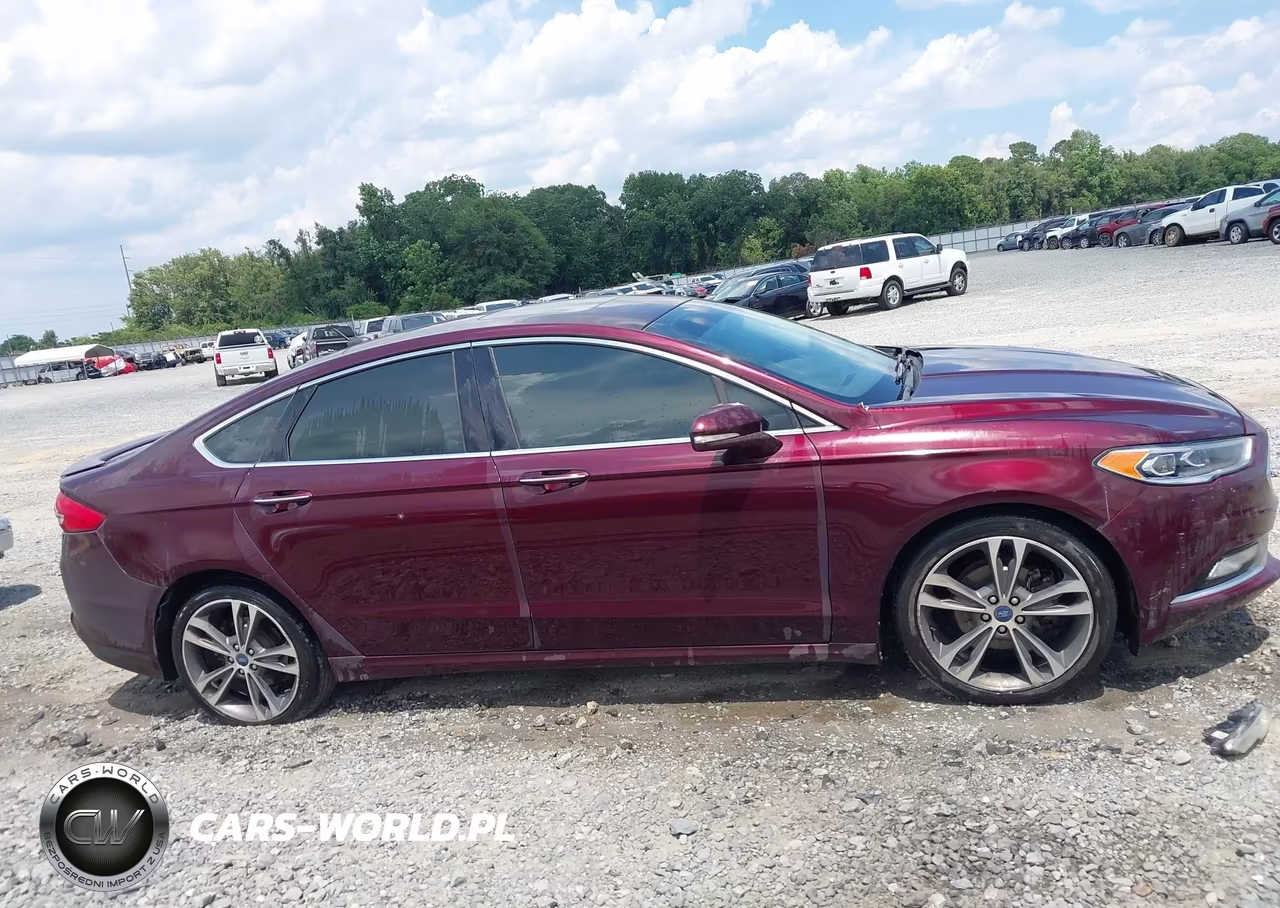 2018 Ford Fusion Titanium VIN:3FA6P0K9XJR228872 - 13