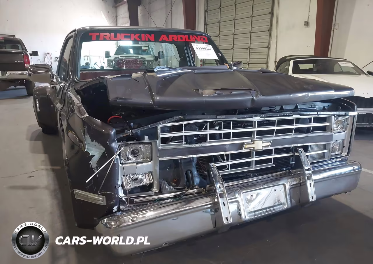 1985 Chevrolet C30 VIN:1GBJC34M4FJ169536 - 11