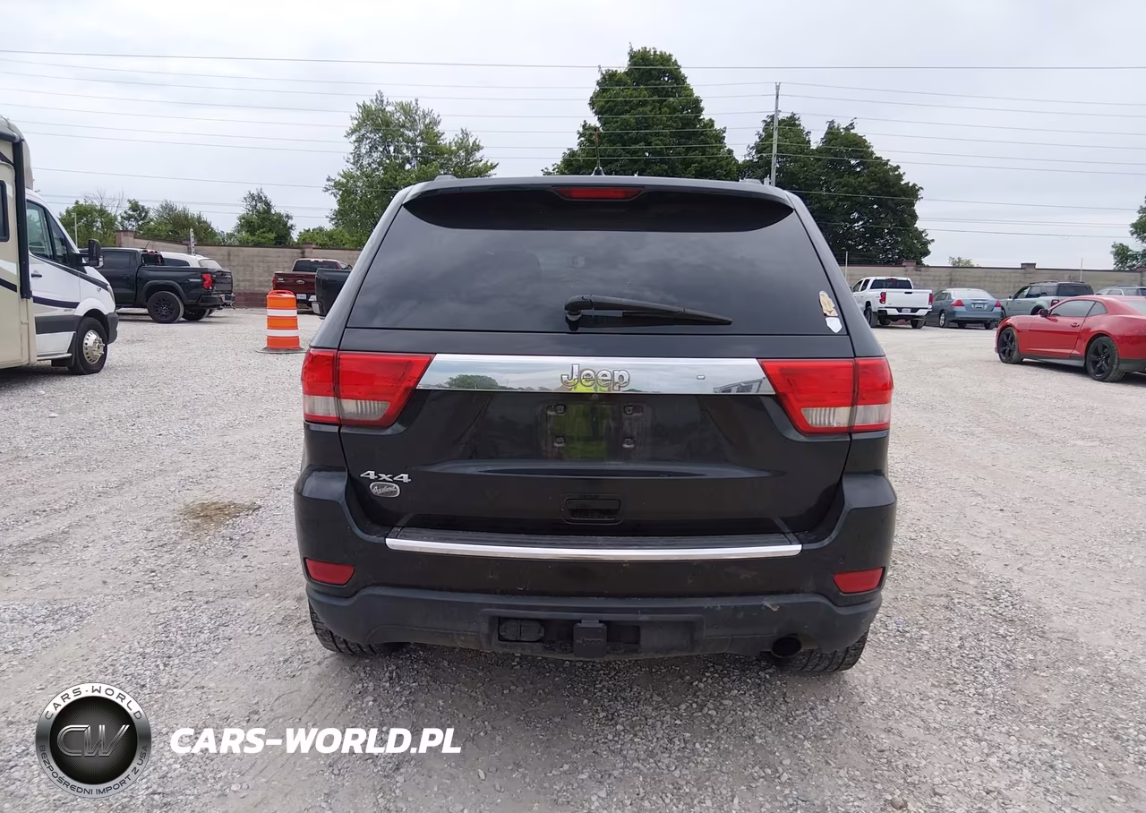 2013 Jeep Grand Cherokee Overland VIN:1C4RJFCG6DC646003 - 16