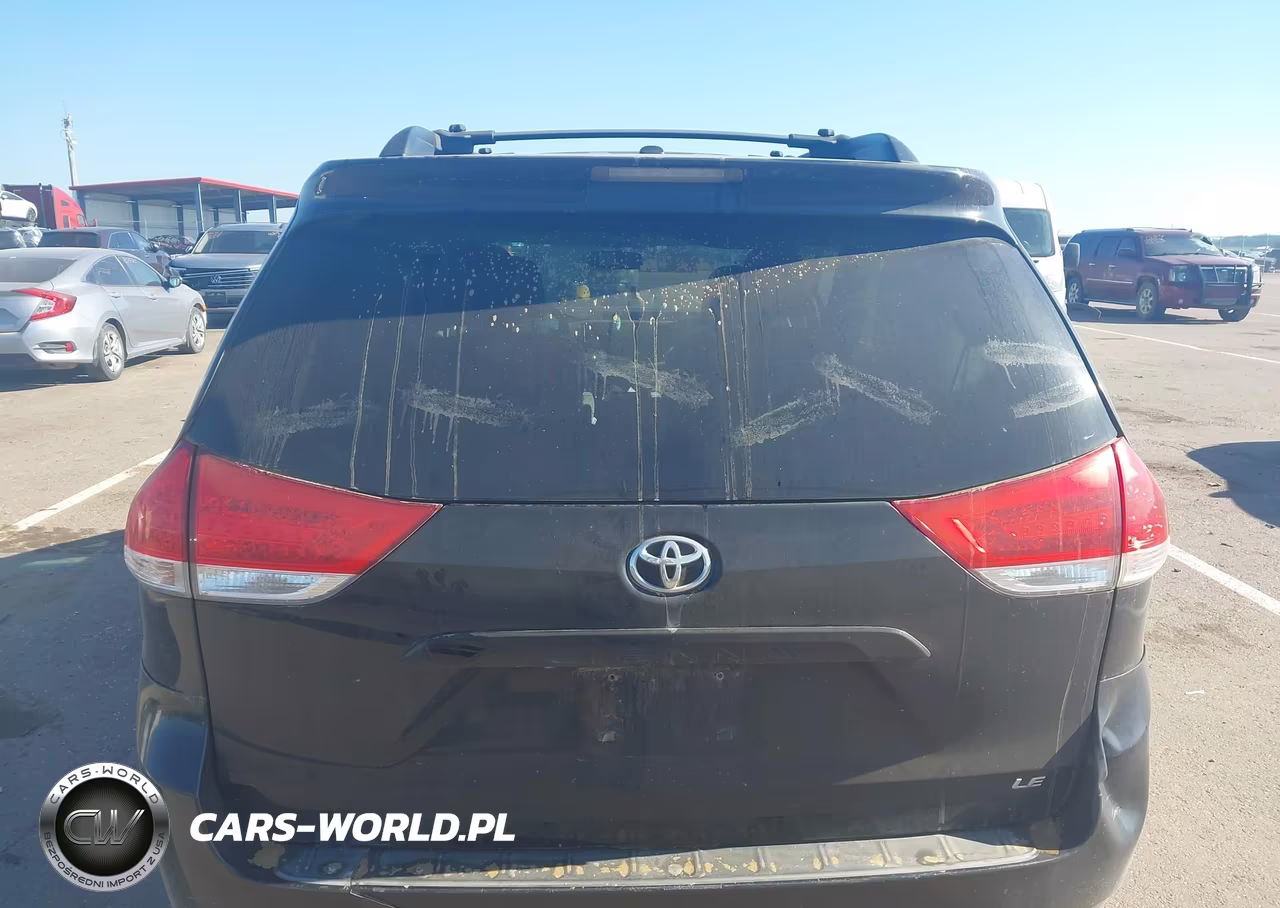 2011 Toyota Sienna Le V6 VIN:5TDKK3DC8BS079233 - 16