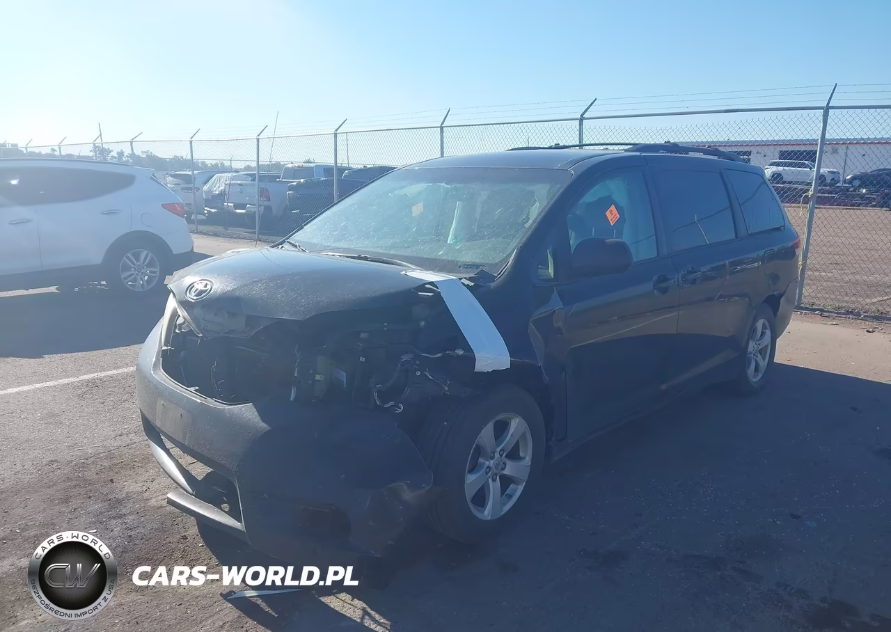 2011 Toyota Sienna Le V6 VIN:5TDKK3DC8BS079233 - 2